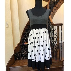 Kimi + Kai maternity polka dot dress NWOT